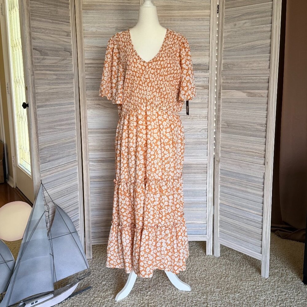 Hayden Los Angeles | NWT Dark Peach Floral Smocked Dress | Women's Size 2X